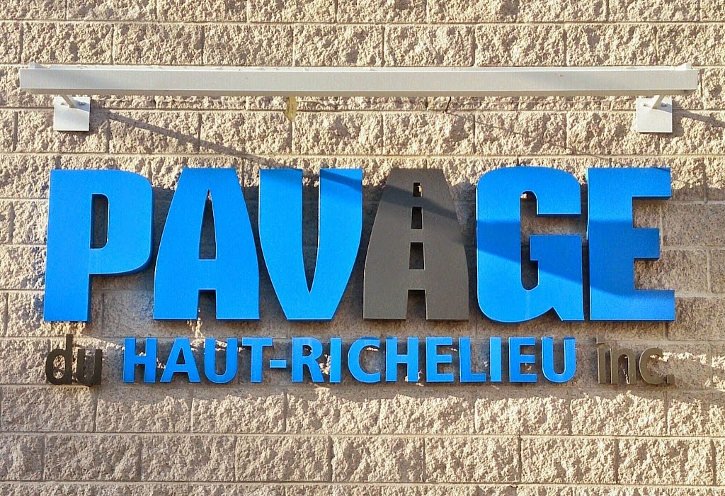 Pavage Du Haut Richelieu Inc | 4 Chem. du Petit-Bernier, Saint-Jean-sur-Richelieu, QC J3B 6Y8, Canada | Phone: (450) 348-8143