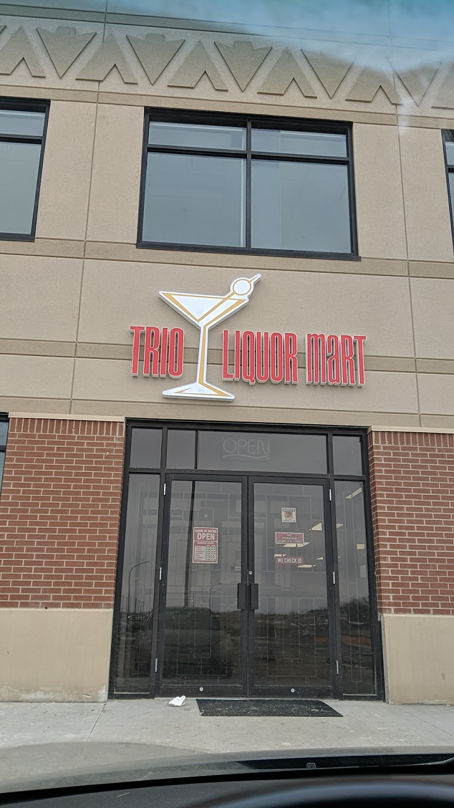 Trio Liquor Mart | 21553 Chief Lapotac Blvd, Enoch, AB T7Y 3Y3, Canada | Phone: 587-462-4099