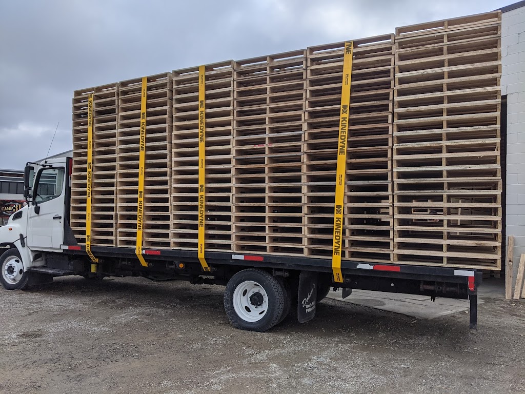 HD Pallets & Recycling | 35 Glamis Rd, Cambridge, ON N1R 6W3, Canada | Phone: (519) 620-2888