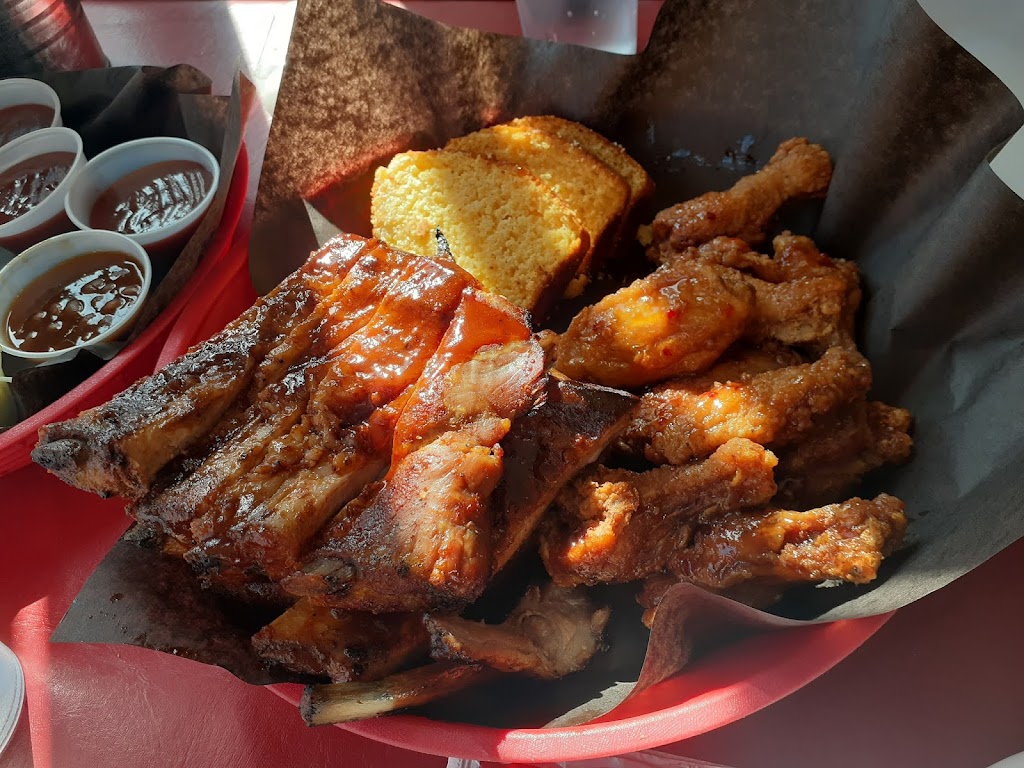 Big Bone BBQ & Wicked Wings | 180 Bullock Dr, Markham, ON L3P 7N3, Canada | Phone: (905) 554-7200