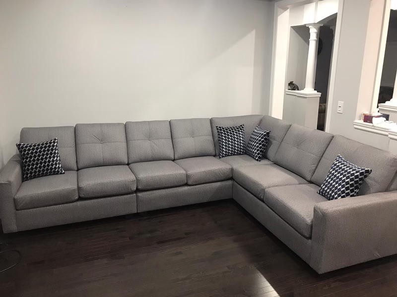 Quality Sofas | 42 Kalahari Rd, Brampton, ON L6R 2R1, Canada | Phone: (647) 619-5845