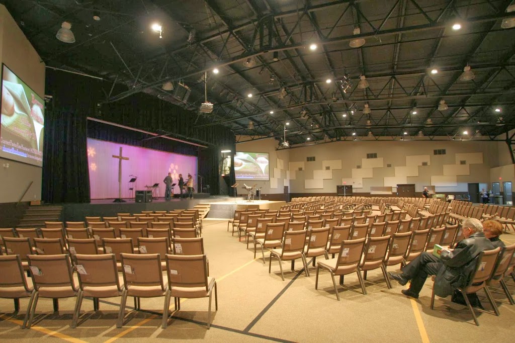 RockPointe Church - Bearspaw | 255024 Lochend Rd, Calgary, AB T3L 2R2, Canada | Phone: (403) 851-0011