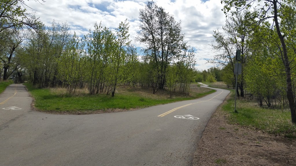 Lawrey Gardens Park | Bow River Pathway, Calgary, AB T3C, Canada | Phone: (403) 268-2489