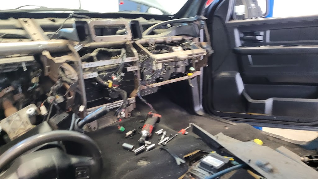 Hussan Auto Repair | 11124 36 St NE #3050, Calgary, AB T3N 1L3, Canada | Phone: (403) 226-8474