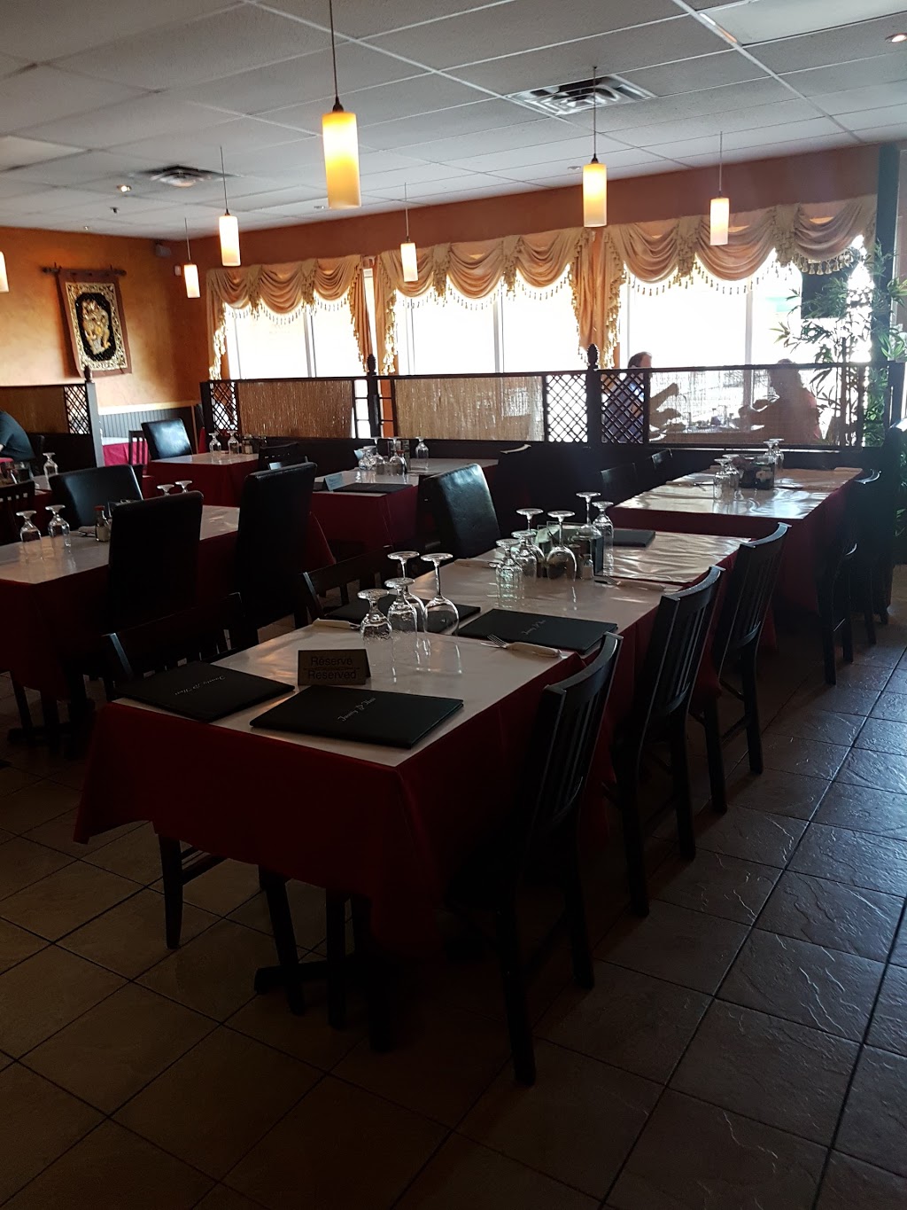 Restaurant Taasty Thai | 323 Montée des Pionniers, Terrebonne, QC J6V 1H4, Canada | Phone: (450) 581-7110