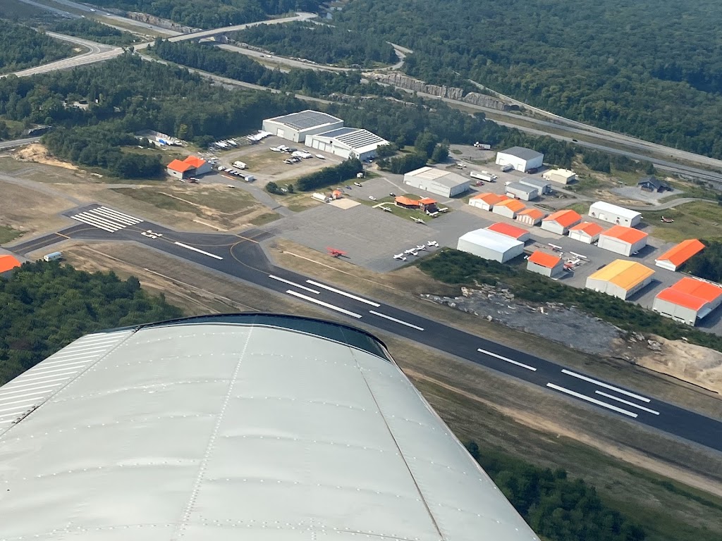 Spectrum Airways North | 10 Hangar Rd, Municipal Airport, Parry Sound, ON P2A 2W8, Canada | Phone: (905) 336-4010