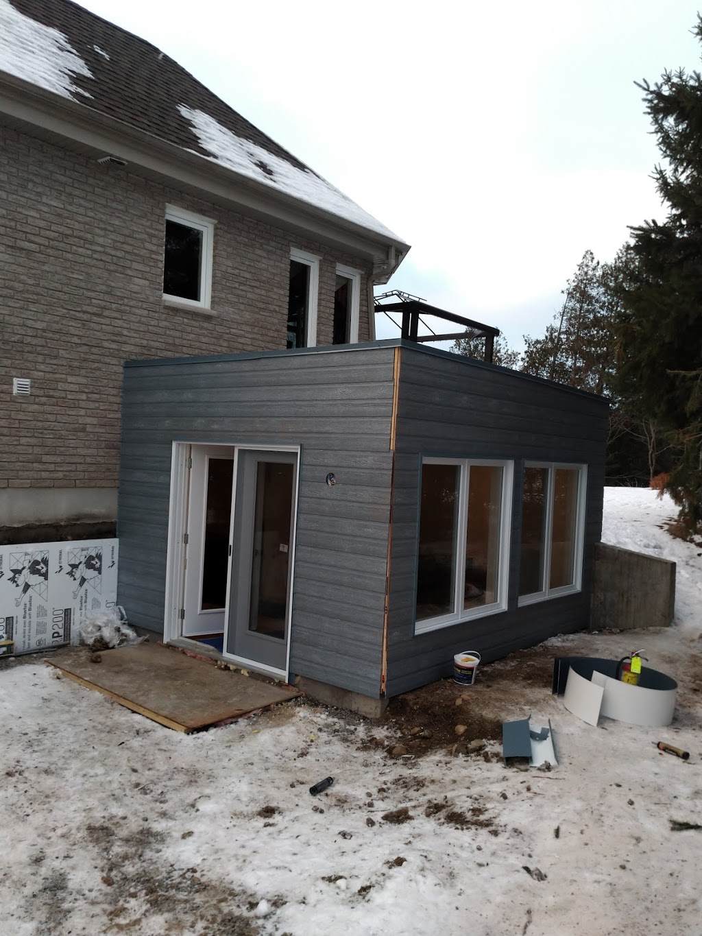 Rénovation m latourelle | 404 des, Rue des Oblats, Maniwaki, QC J9E 1G7, Canada | Phone: (514) 475-4099