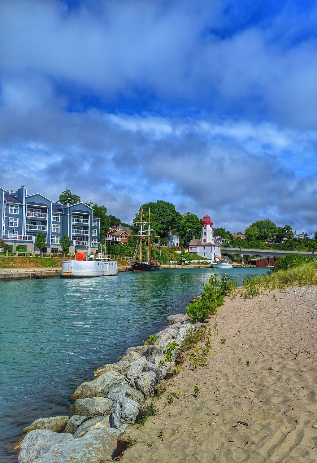 Kincardine Lighthouse and Museum | 236 Harbour St, Kincardine, ON N2Z 2X9, Canada | Phone: (519) 396-3150