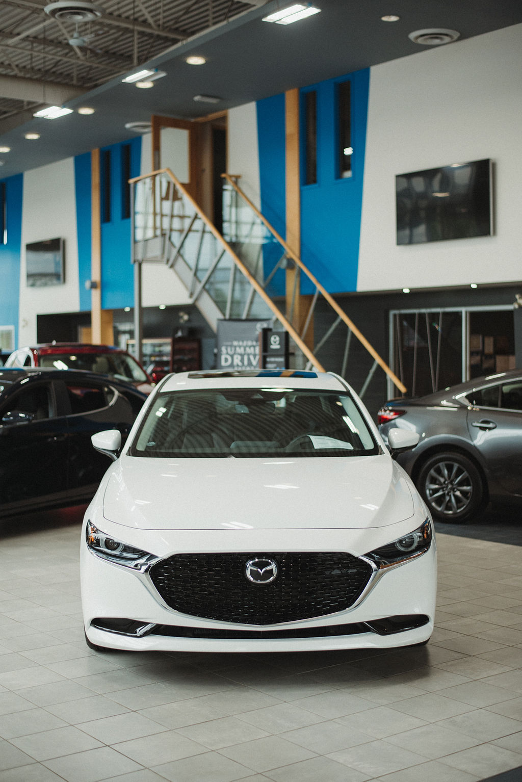Performance Mazda | 1469 Youville Dr, Orléans, ON K1C 4R1, Canada | Phone: (613) 830-6320