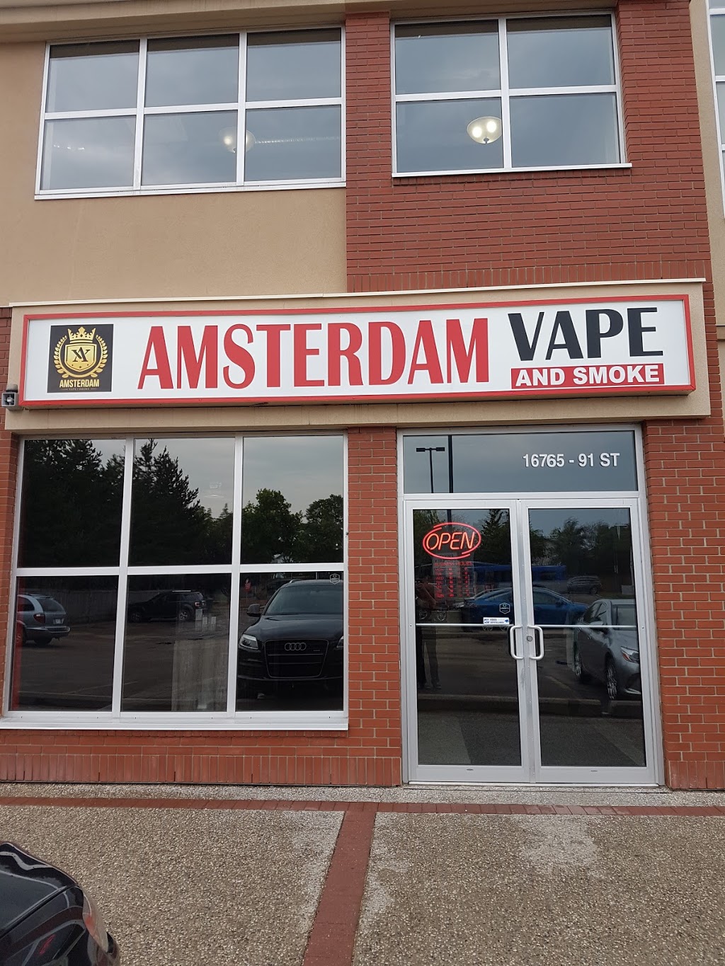 Amsterdam Vape & Smoke | 16765 91 St NW, Edmonton, AB T5Z 2X4, Canada | Phone: (780) 244-8277