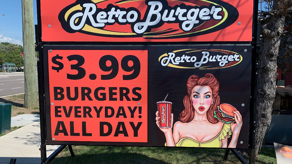 Retro Burger | 705 Kingston Rd Unit 5, Pickering, ON L1V 6K3, Canada | Phone: (905) 492-2228