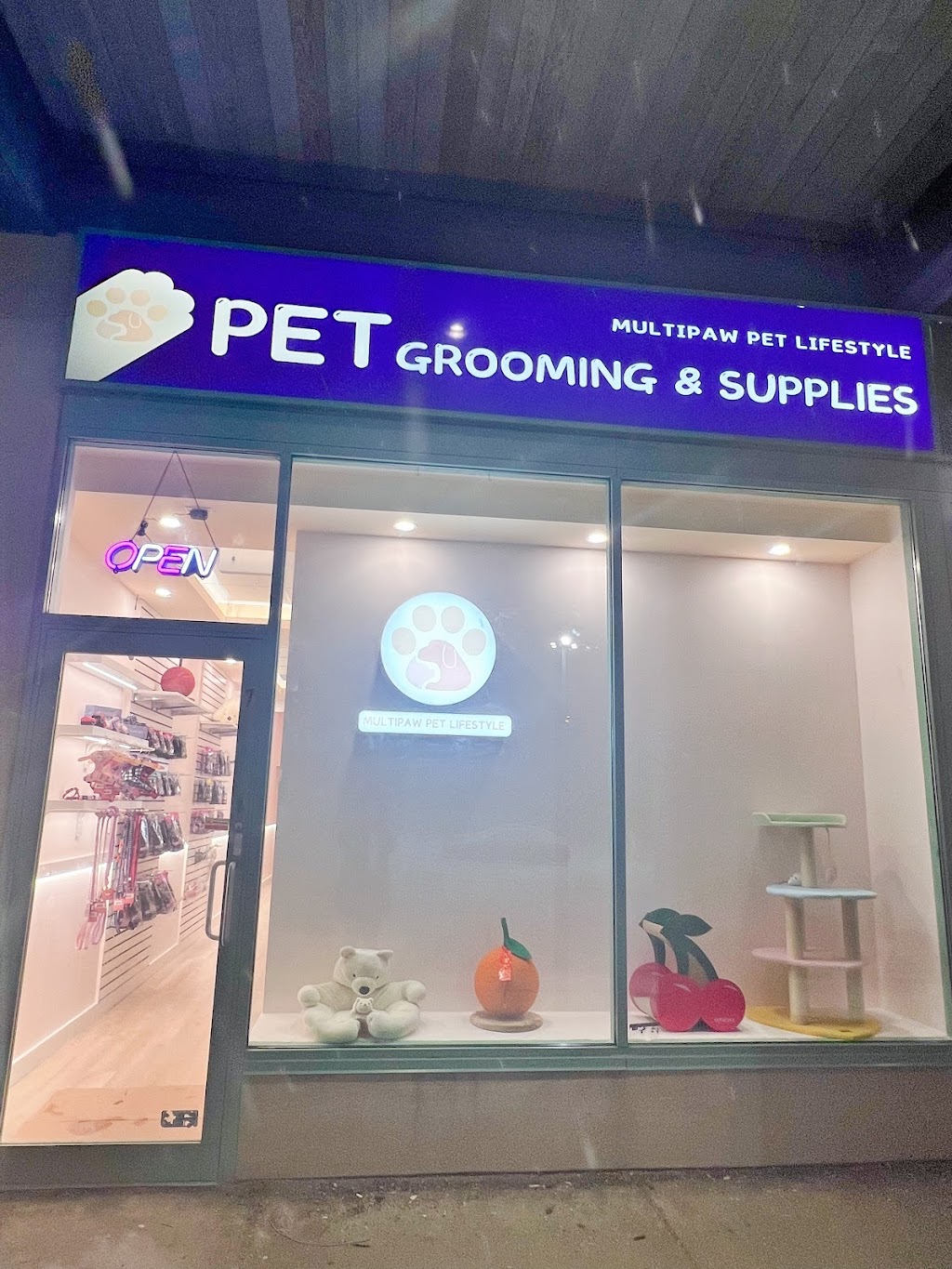 Multipaw Pet Lifestyle | 1 Spadina Rd, Richmond Hill, ON L4B 3M2, Canada | Phone: (289) 809-8558