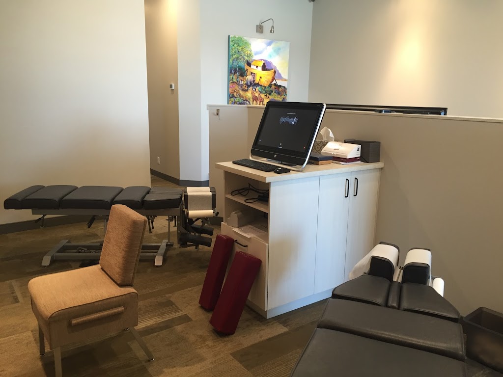 Life Chiropractic Wellness Centre | 6 Clearview Market Way #120, Red Deer, AB T4P 0M9, Canada | Phone: (403) 346-5433