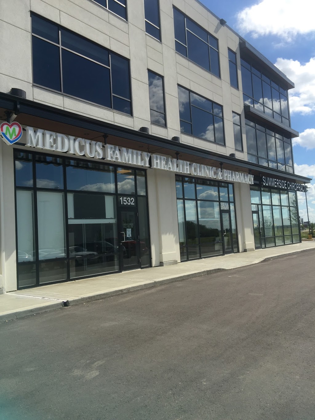 Medicus Family Health Clinic and Pharmacy | 1536 91 St SW, Edmonton, AB T6X 1M5, Canada | Phone: (780) 757-7713