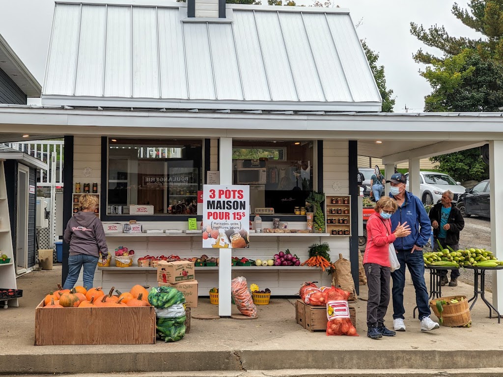 Ferme Guillaume Létourneau | 2560 Chem. Royal, Sainte-Famille, QC G0A 3P0, Canada | Phone: (418) 829-2751