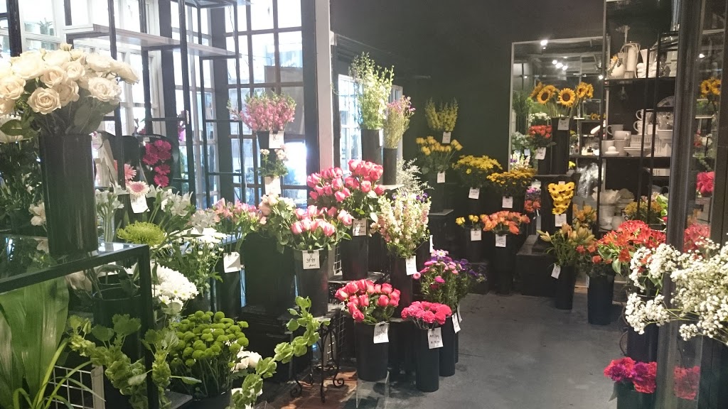 Freshland Flowers | 4361 Hwy 7 #2, Unionville, ON L3R 1M1, Canada | Phone: (905) 477-5459