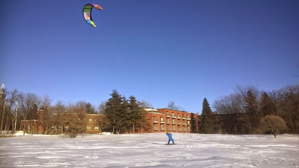 Ignace Bourget Student Residence | 12350 Rue du Fort-Lorette, Montréal, QC H2C 3C8, Canada | Phone: (514) 389-5137