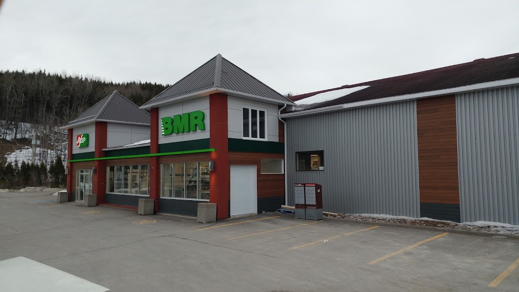 BMR Achille Tremblay & Fils | 555 Rte de Tadoussac, Saint-Fulgence, QC G0V 1S0, Canada | Phone: (418) 674-2436