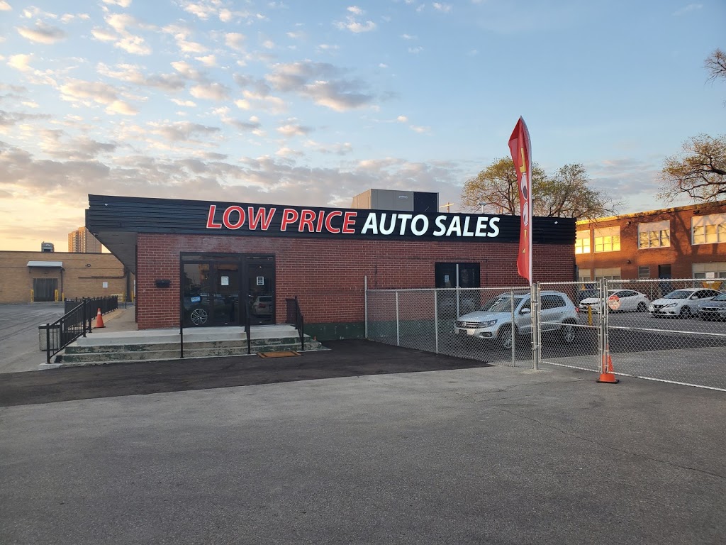 Low Price Auto Sales | 30 Beverly Hills Dr, North York, ON M3L 1A1, Canada | Phone: (888) 429-6128