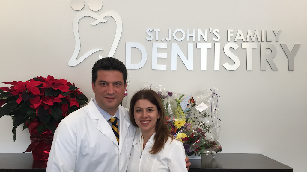St. Johns Family Dentistry | 7 William Graham Dr a1, Aurora, ON L4G 3G3, Canada | Phone: (905) 727-1717