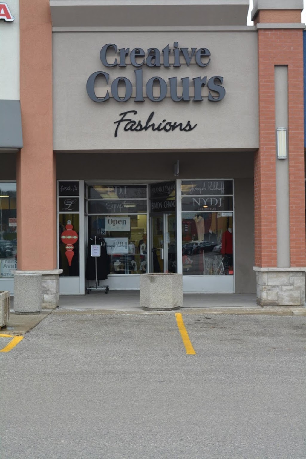 Creative Colours Fashions | 14800 Yonge St Unit 110, Aurora, ON L4G 1N3, Canada | Phone: (905) 727-0552