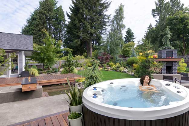 AquaPRO Pools & Hot Tubs | 17120 Leslie St #7, Newmarket, ON L3Y 8K7, Canada | Phone: (855) 905-7665