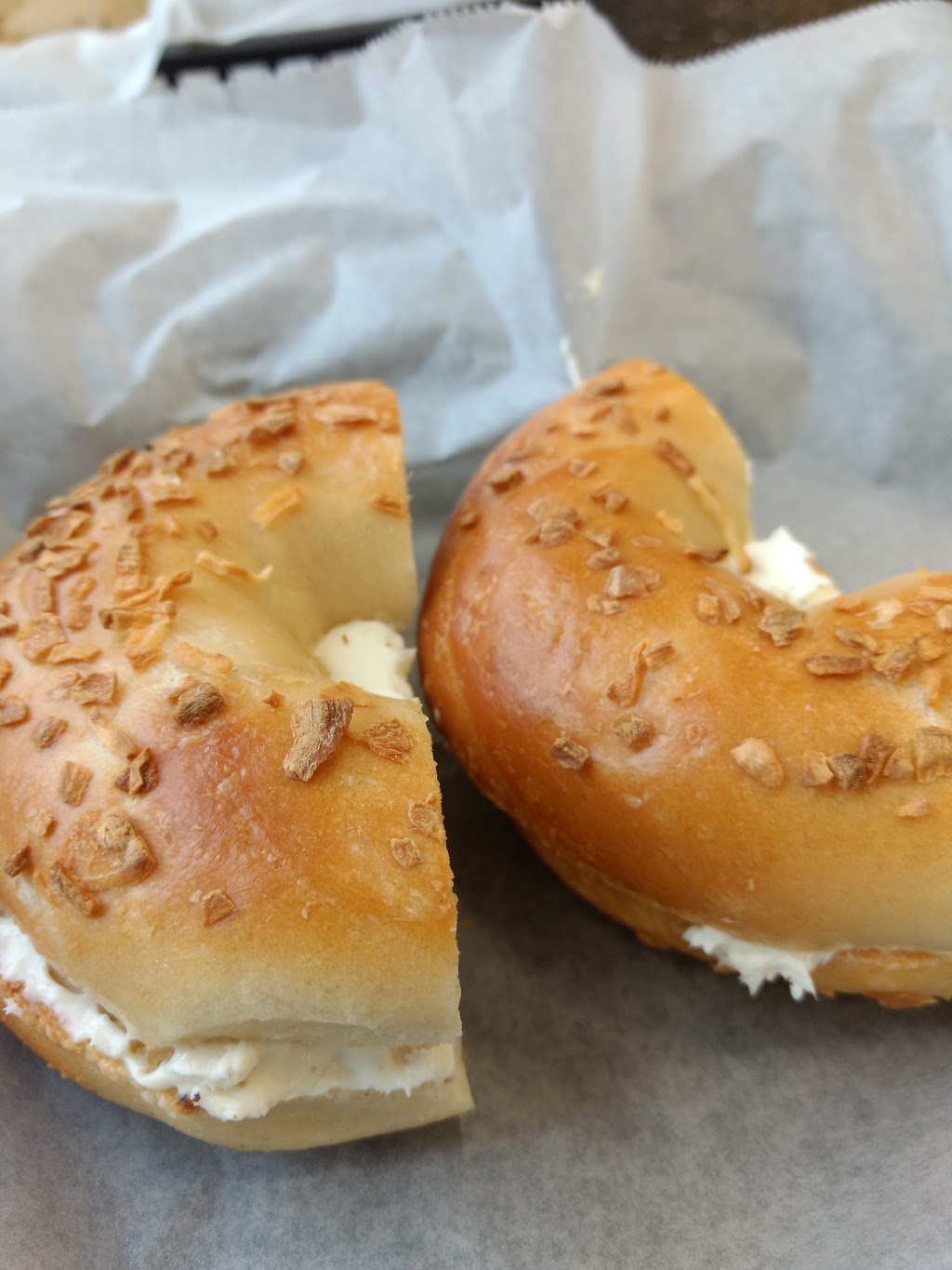 Bagel Jays Bakery & Cafe | 100 Plaza Dr A, Williamsville, NY 14221, USA | Phone: (716) 639-1000