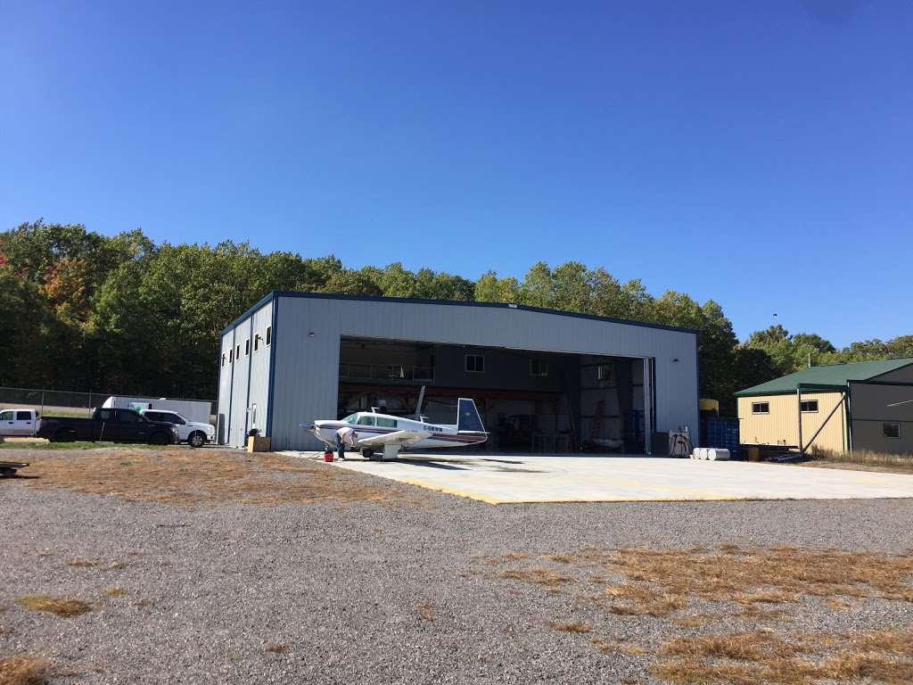 Muskoka Airport (YQA) | 1011 Airport Rd, Gravenhurst, ON P1P 1R1, Canada | Phone: (705) 687-2194