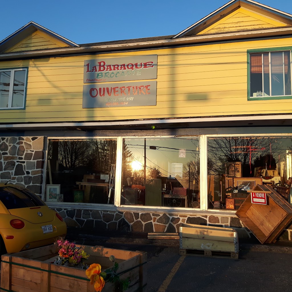 Brocante La Baraque | 4600 QC-132, Sorel-Tracy, QC J3R 1R3, Canada | Phone: (450) 855-0835