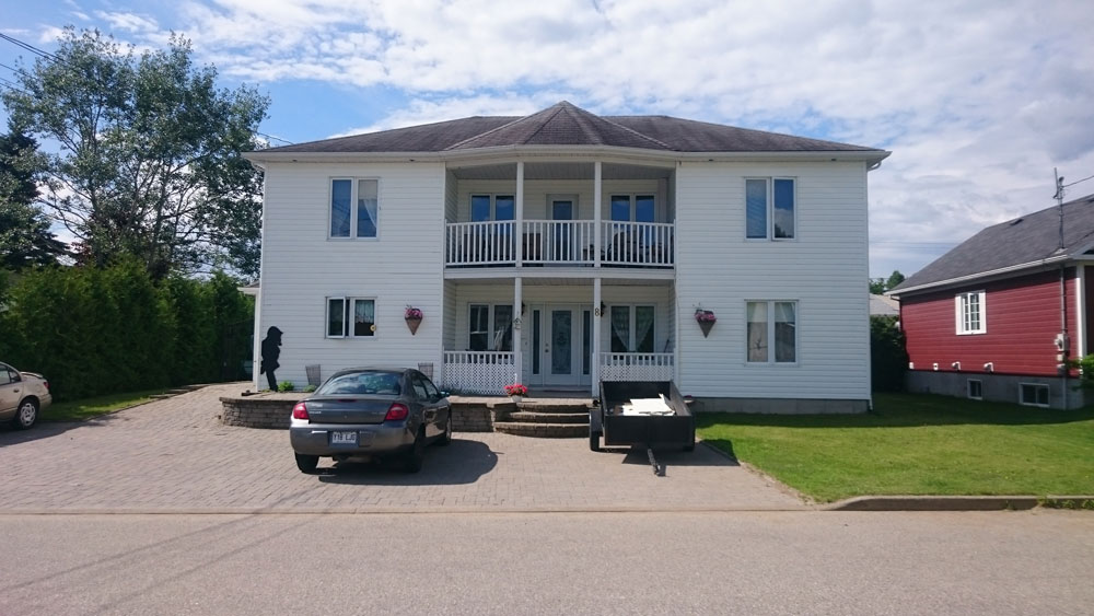 Maison dhébergement Jocelyne Côté | 8 Rue du Domaine Gobeil, Baie-Saint-Paul, QC G3Z 2G3, Canada | Phone: (418) 240-3456