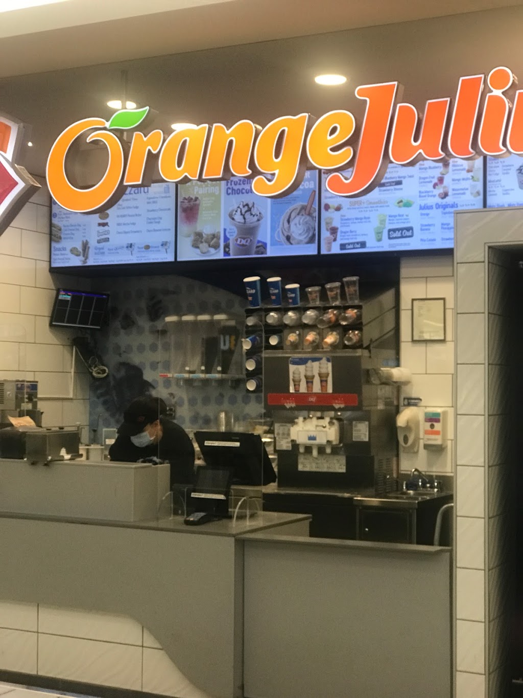 Orange Julius | Shopping Centre, 1485 Portage Ave, Winnipeg, MB R3G 0W4, Canada | Phone: (204) 774-6486