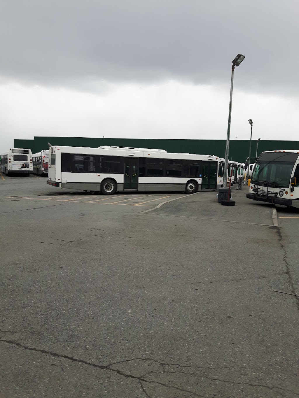 Transdev Québec inc. | 1500 Rue Louis-Marchand, Beloeil, QC J3G 6S3, Canada | Phone: (450) 446-8899