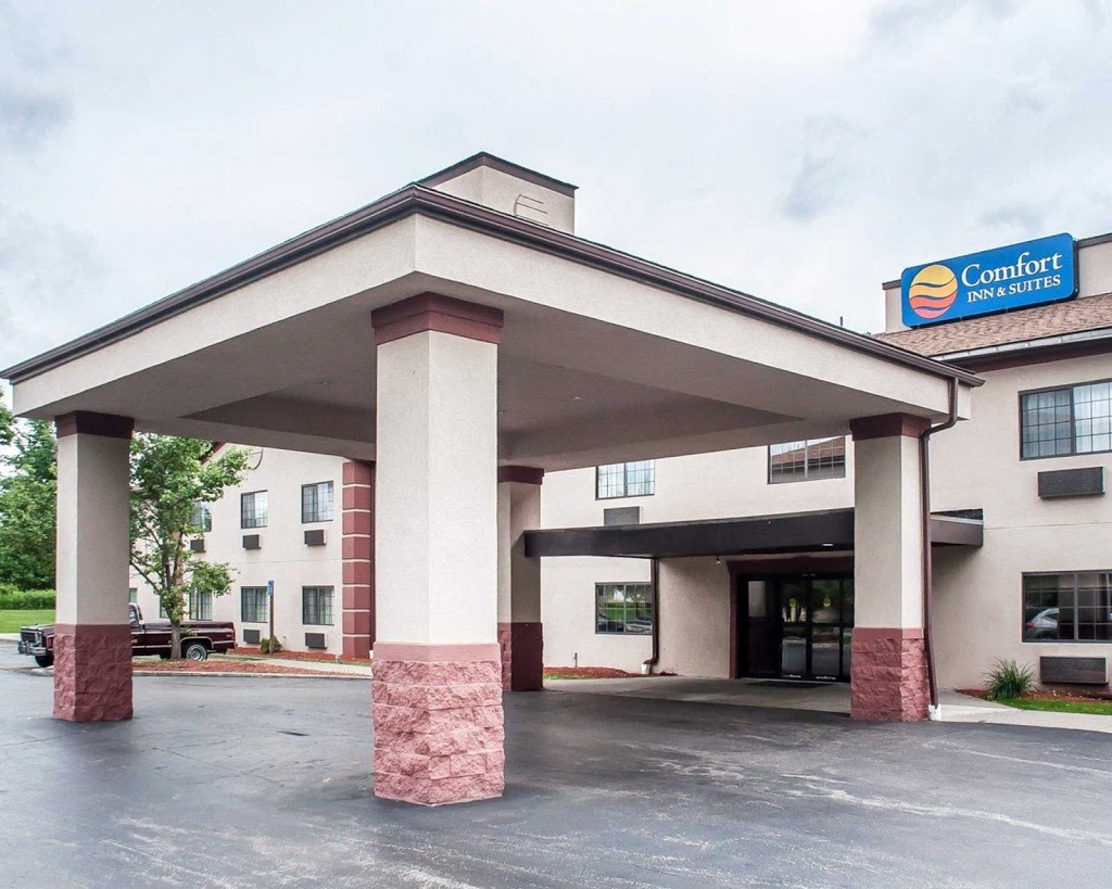 Comfort Inn & Suites | 3615 Commerce Pl, Hamburg, NY 14075, USA | Phone: (716) 648-2922