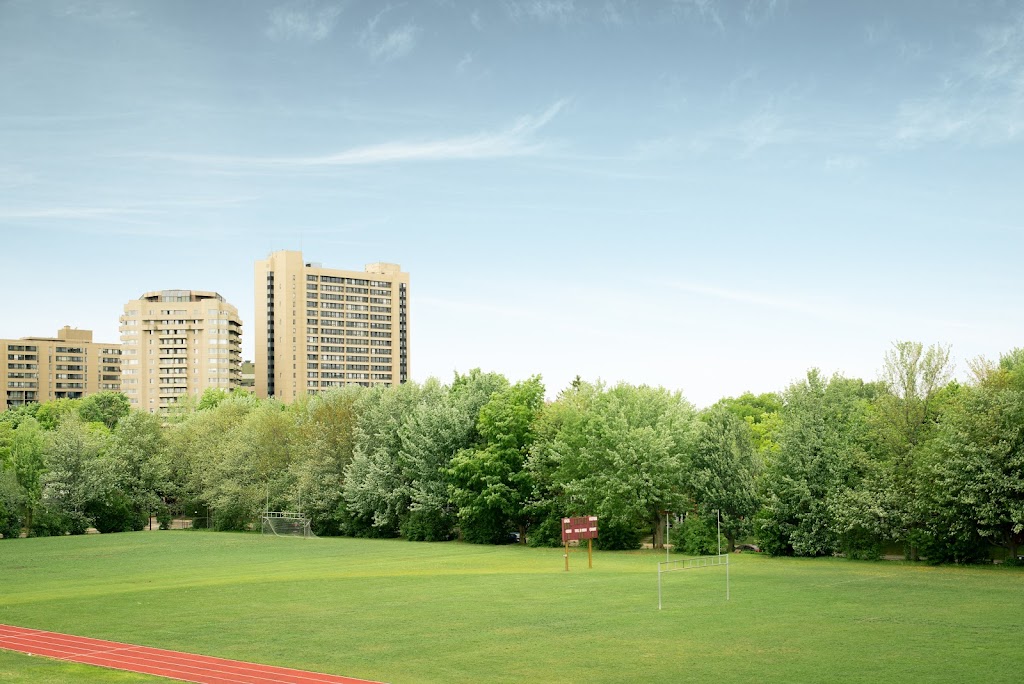 Collège Saint-Charles-Garnier | 1150 Boulevard René-Lévesque O, Québec, QC G1S 1V7, Canada | Phone: (418) 681-0107