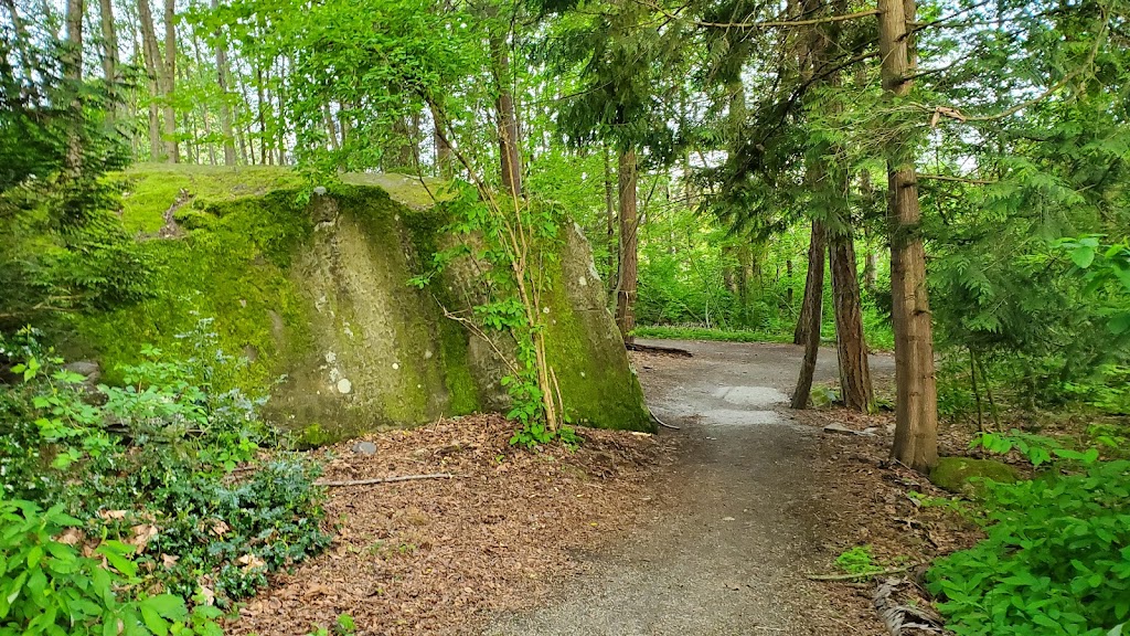 Semiahmoo Trail Park | 3065 Semiahmoo Trail, Surrey, BC V4P 1H4, Canada | Phone: (604) 501-5050