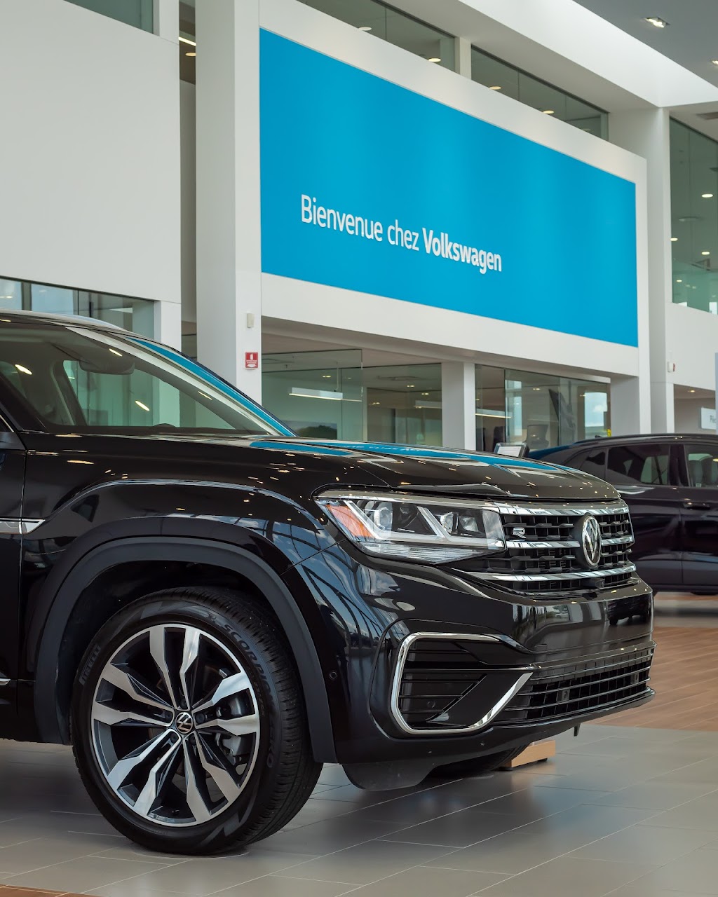 Vaudreuil Volkswagen | 29 Bd de la Cité-des-Jeunes, Vaudreuil-Dorion, QC J7V 0N3, Canada | Phone: (450) 455-7941