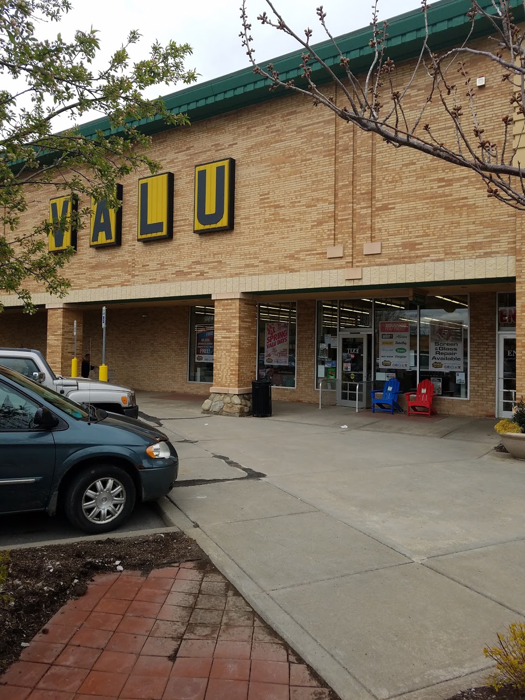 Valu Home Centers | 123 Grey St, East Aurora, NY 14052, USA | Phone: (716) 655-0150