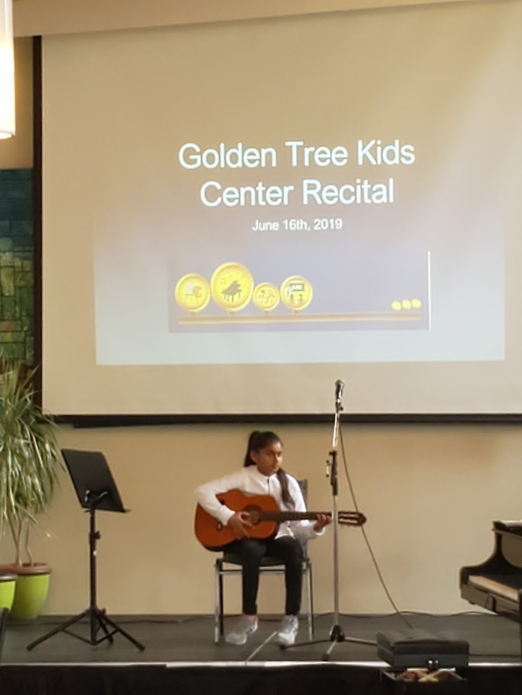 Golden Tree Kids Center | 2655 Liruma Rd #3, Mississauga, ON L5K 1Y9, Canada | Phone: (905) 403-8840