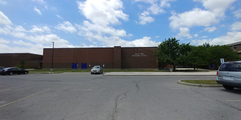 White Oaks Secondary School | 1330 Montclair Dr, Oakville, ON L6H 1Z5, Canada | Phone: (905) 845-5200