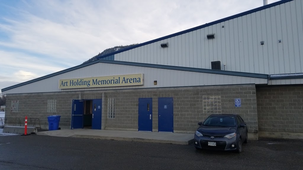 Art Holding Memorial Arena | 221 Shepherd Rd, Chase, BC V0E 1M0, Canada | Phone: (250) 679-2800