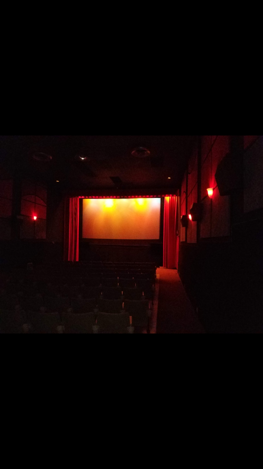 Laurentian Theatre | 362 Rue Principale, Grenville, QC J0V 1J0, Canada | Phone: (819) 242-3131