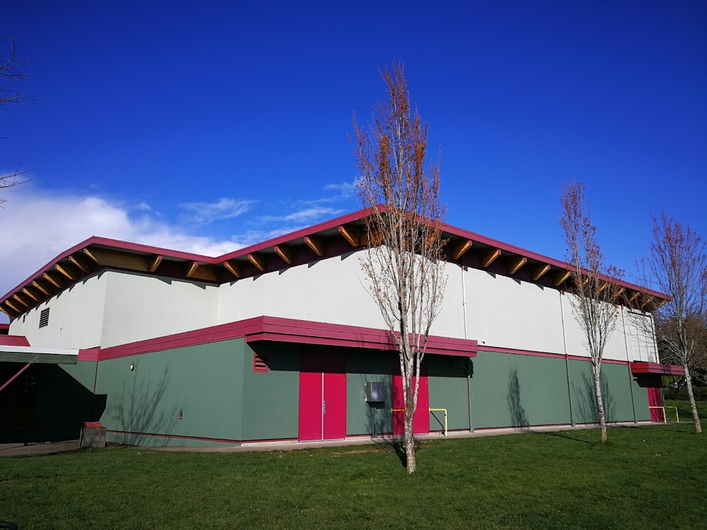 Gordon Head Middle School | 1671 Kenmore Rd, Victoria, BC V8N 4M8, Canada | Phone: (250) 477-1855