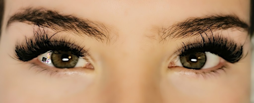 Lauryn Ashley Lashes & Aesthetics | 4725 Watson Rd S, Puslinch, ON N0B 2J0, Canada | Phone: (519) 993-3626