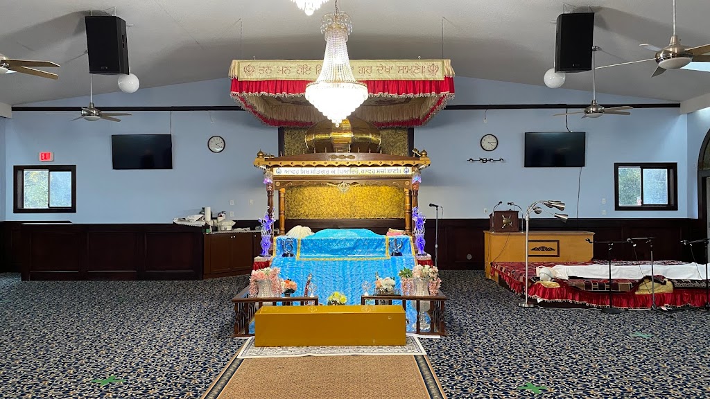 Gurdwara Baba Nanak Sahib | 37947 5 Ave, Squamish, BC V8B, Canada | Phone: (604) 892-5016