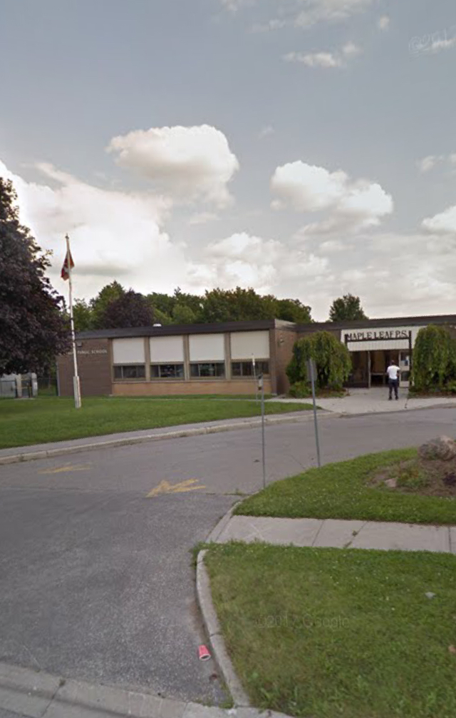 Maple Leaf Public School | 155 Longford Dr, Newmarket, ON L3Y 2Y7, Canada | Phone: (905) 895-9681