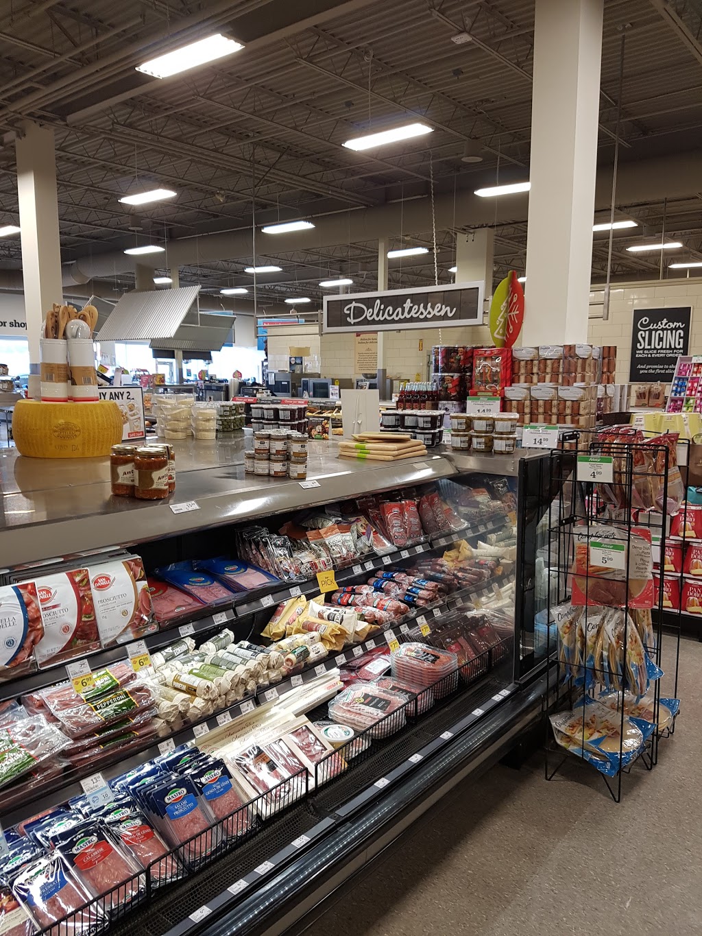 Sobeys Acton | 372 Queen St, Acton, ON L7J 2Y5, Canada | Phone: (519) 853-1960