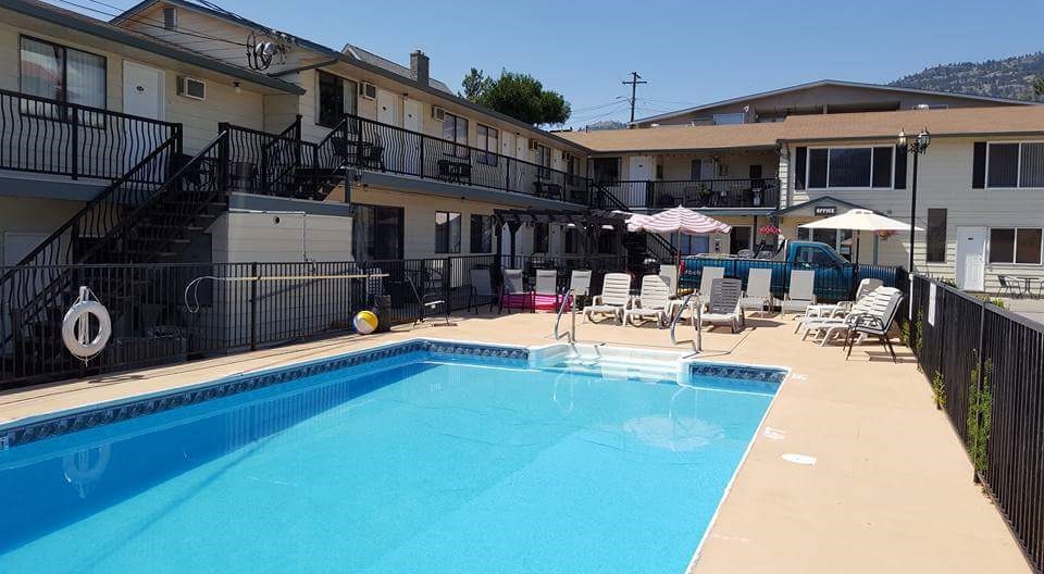 Lakeview Motel and Suites | 6002 89 St, Osoyoos, BC V0H 1V1, Canada | Phone: (250) 495-7641