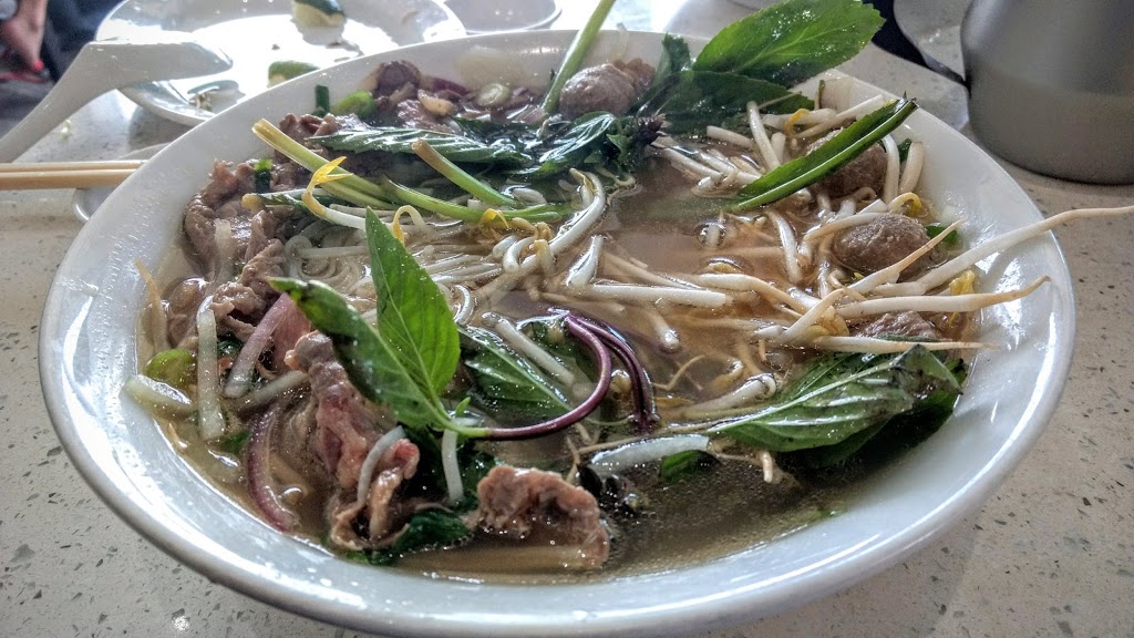 Pho Mi 66 | 85 Resolution Dr, Brampton, ON L6W 0A6, Canada | Phone: (905) 456-9909