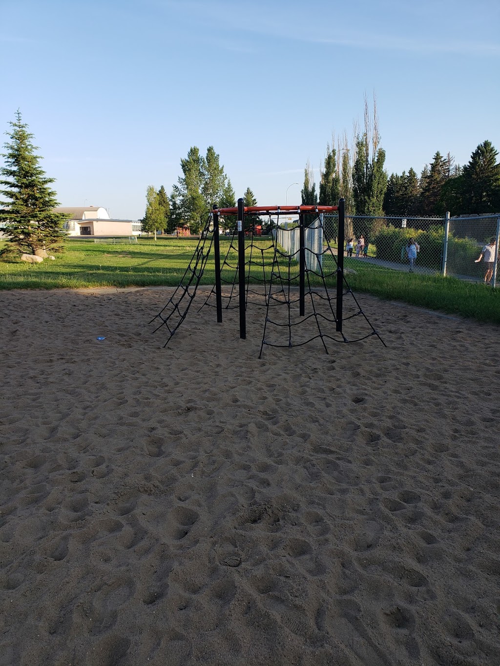 Ellerslie campus school park | 521 66 St SW, Edmonton, AB T6X 1A3, Canada