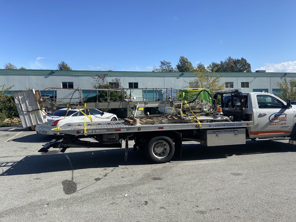 Low Cost Towing in Guildford , Towing in Fleetwood, Car Unlock Service, Towing service | 8090 156 St, Surrey, BC V3S 3R5, Canada | Phone: (604) 817-9292